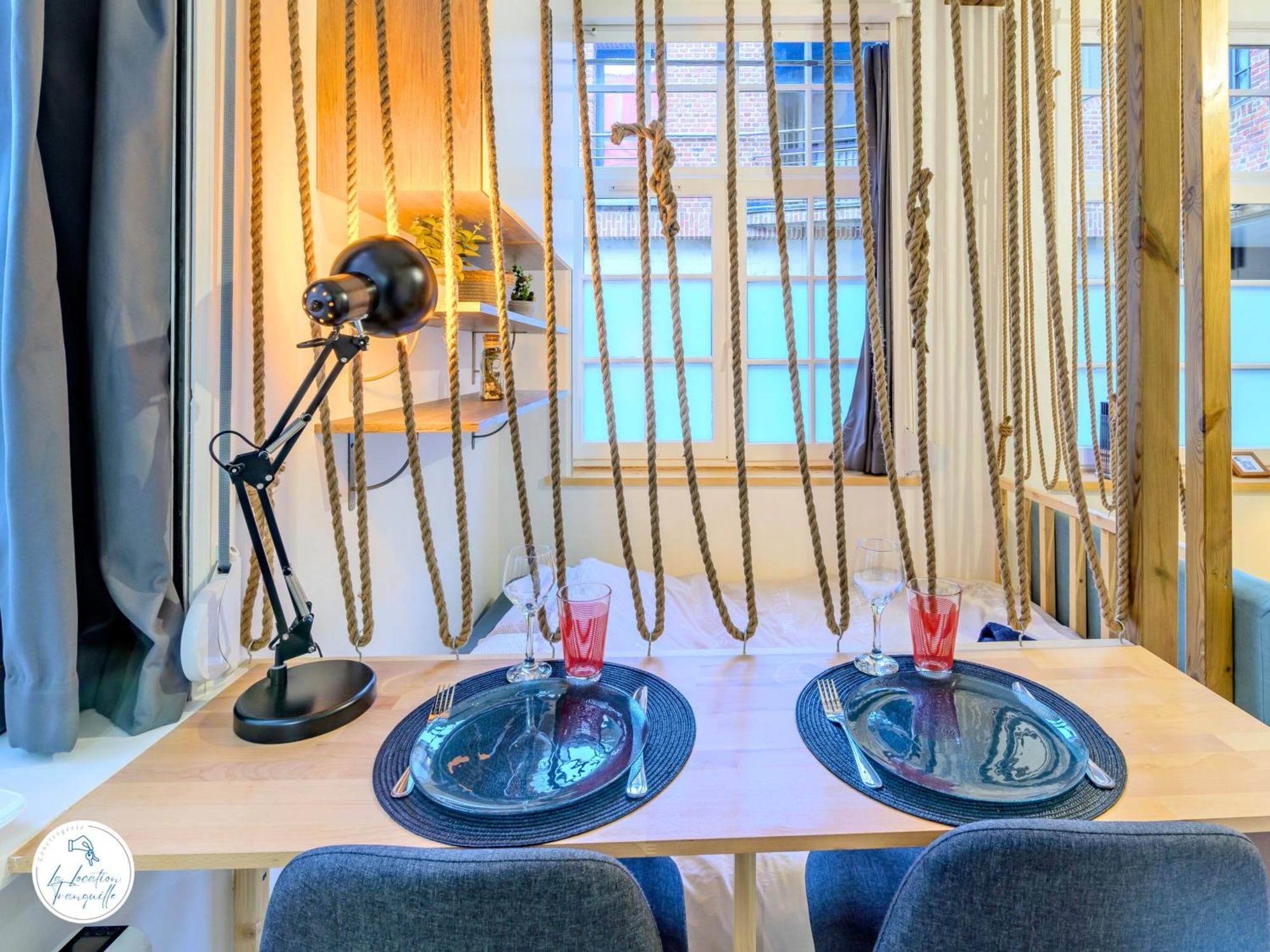 Nid Urbain - Proche Tribunal - Centre - Wifi - Tv Apartment *